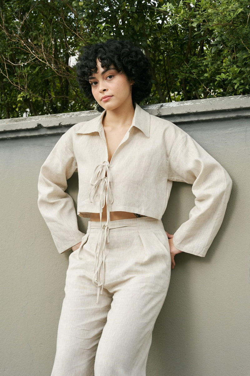トップス epine volume ribbon cropped blouse epine volume ribbon cropped blouse - メルカリ