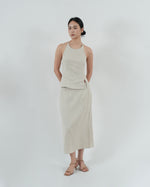 Load image into Gallery viewer, STRAIGHT MIDI SKIRT in linen
