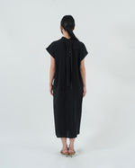 Load image into Gallery viewer, HIGH NECK GATHERED DRESS in black
