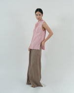 Load image into Gallery viewer, HIGH NECK GATHERED TOP in pink
