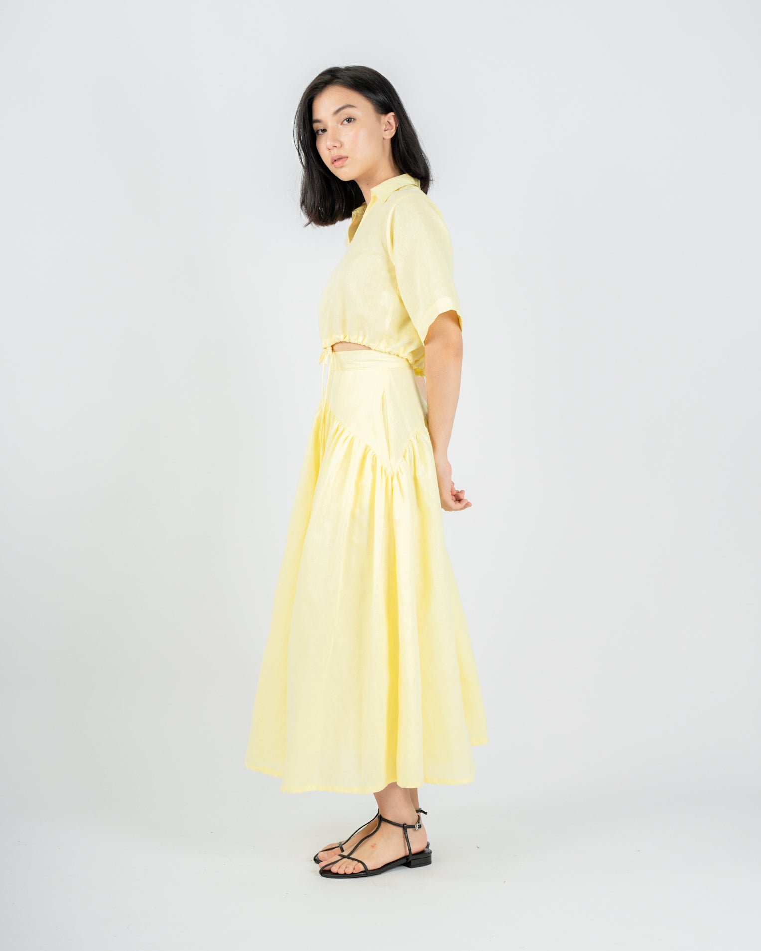 TWO-WAY BOXY COLLAR TOP in yellow