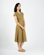 Load image into Gallery viewer, OPEN BACK TEA DRESS in olive

