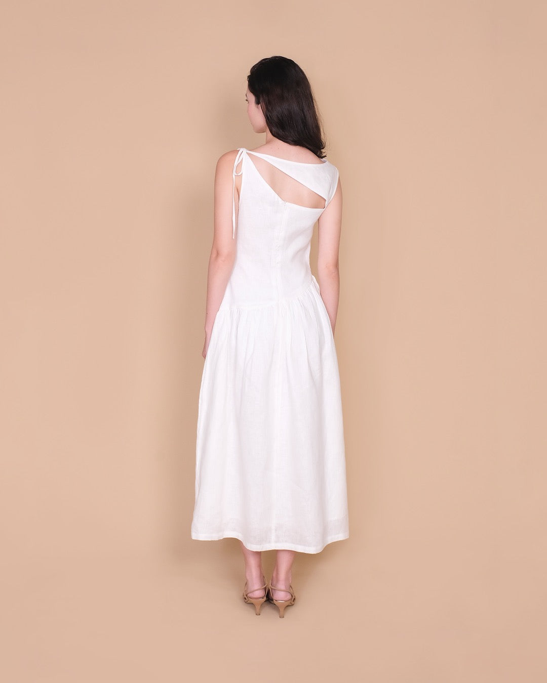 ASYMMETRICAL DROPWAIST DRESS in white