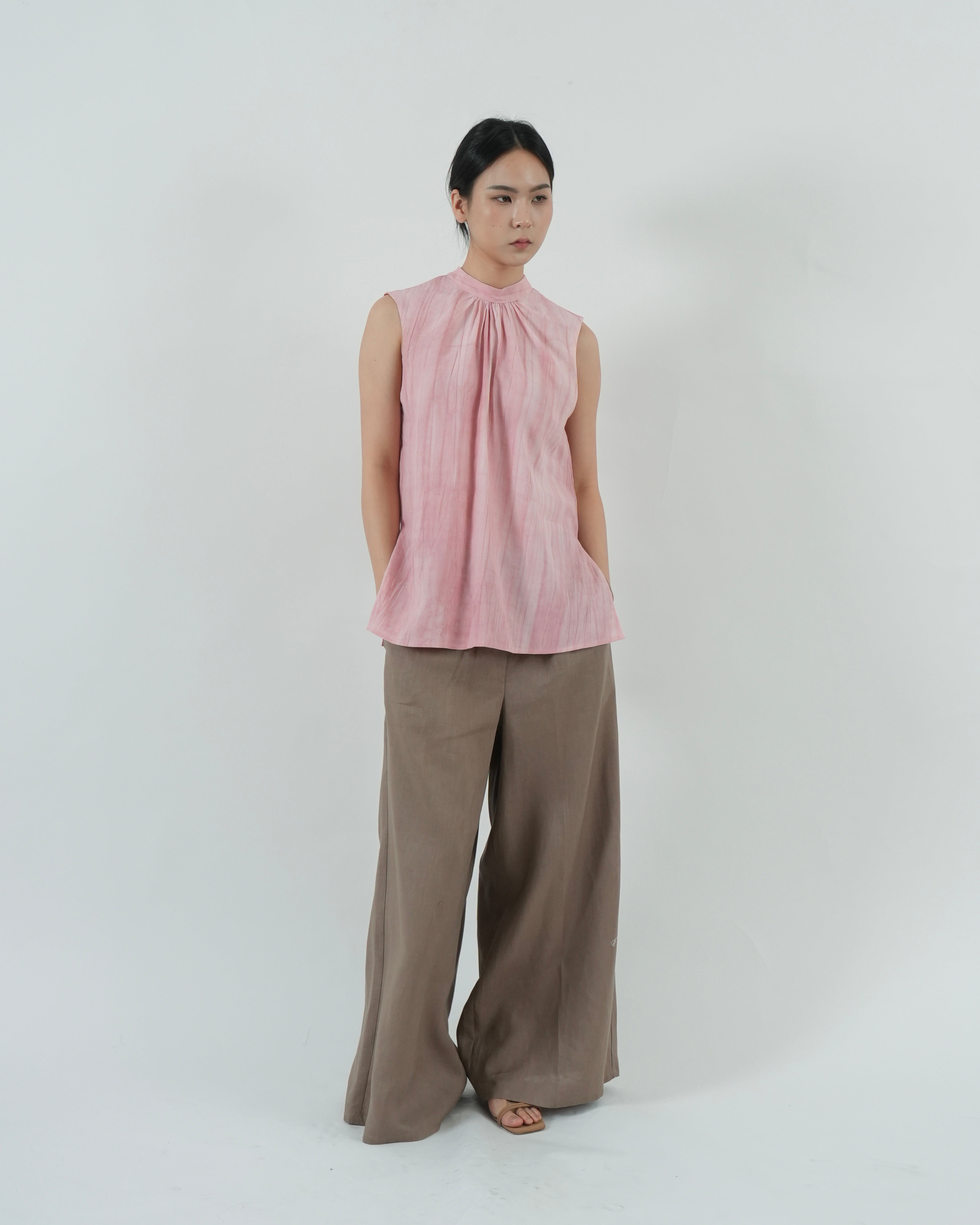 HIGH NECK GATHERED TOP in pink