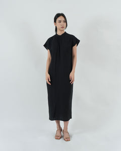 HIGH NECK GATHERED DRESS in black