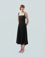 Load image into Gallery viewer, SCOOP BACK TEA DRESS in black
