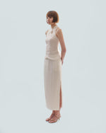Load image into Gallery viewer, PANELLED STRAIGHT SKIRT in white
