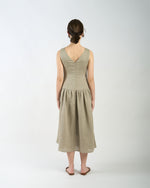 Load image into Gallery viewer, BOAT NECK GATHERED DRESS in taupe

