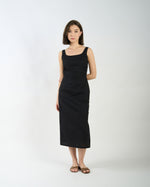 Load image into Gallery viewer, RIBBON BACK DRESS in black
