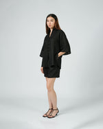 Load image into Gallery viewer, FLARE SHORTS in black
