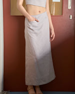 Load image into Gallery viewer, POCKET A-LINE SKIRT in light grey
