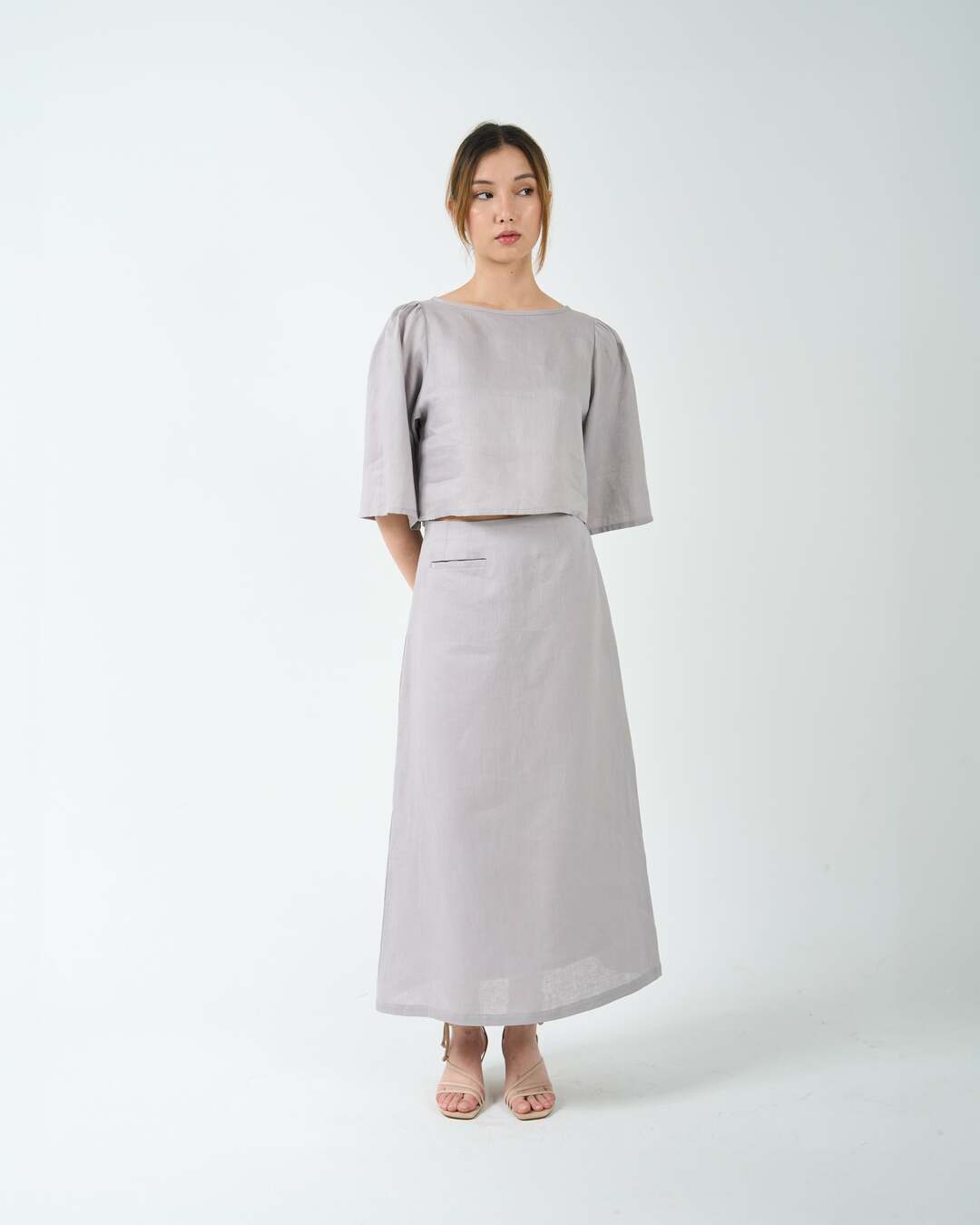 POCKET A-LINE SKIRT in light grey