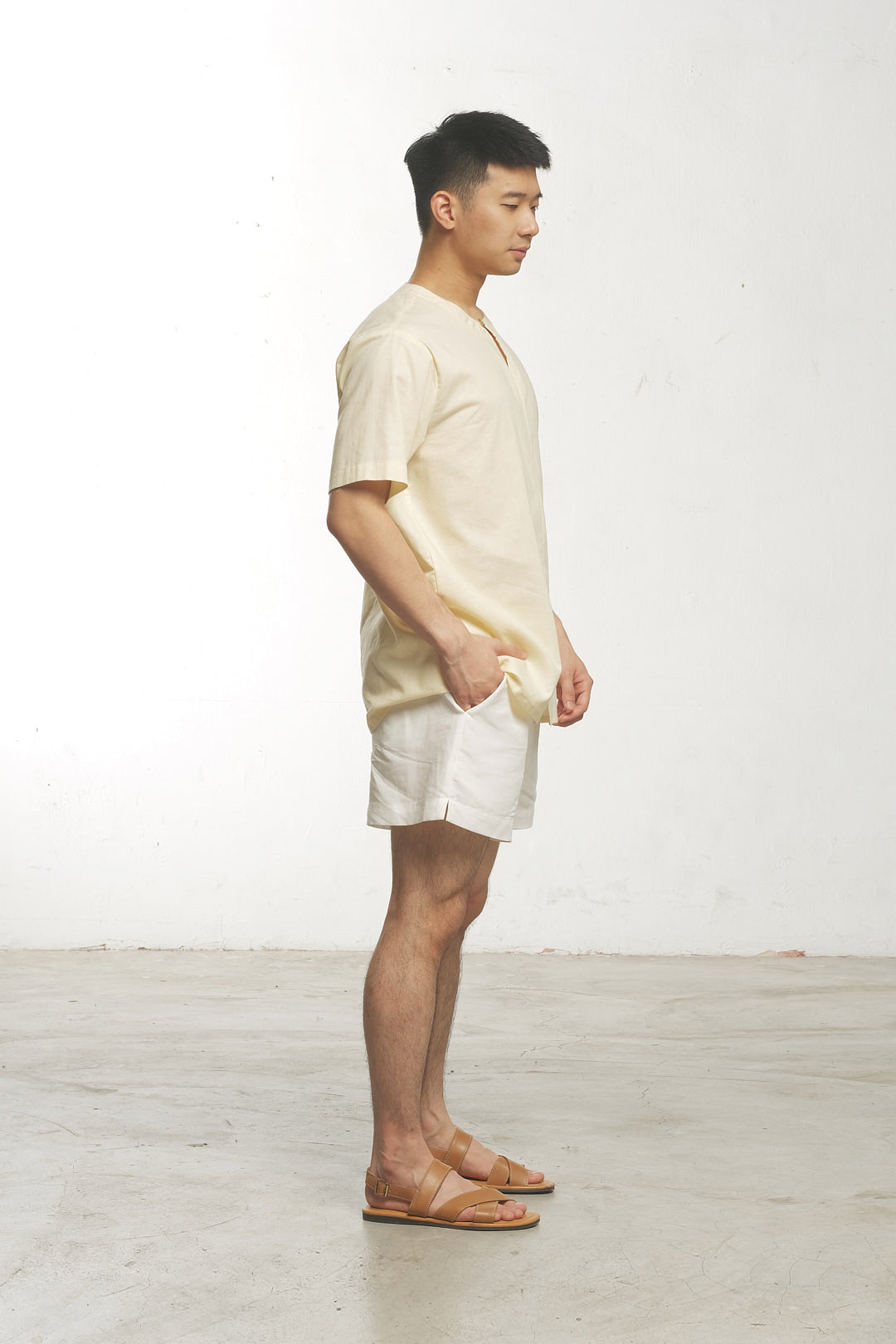 BUTTON TEE in butter