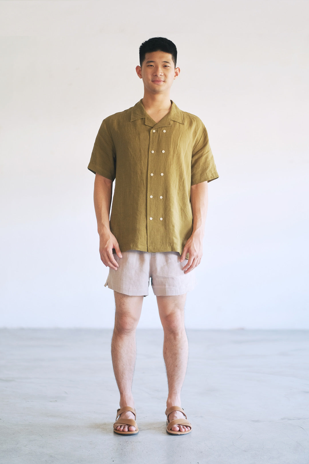 DOUBLE BUTTON SHIRT in textured olive