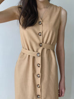 Load image into Gallery viewer, TWO-WAY VEST DRESS in brown
