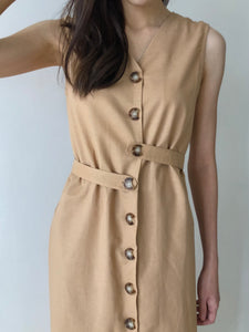 TWO-WAY VEST DRESS in brown