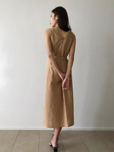 TWO-WAY VEST DRESS in brown
