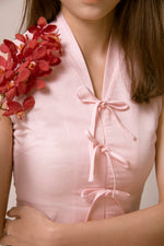 Load image into Gallery viewer, FITTED RIBBON TOP in pink
