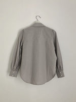 Load image into Gallery viewer, PUFF SLEEVE BUTTON DOWN SHIRT in light grey
