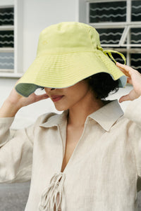 REVERSIBLE SUN HAT in sunset